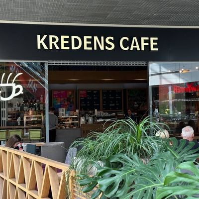 kredens-lviv-victoria-gardens.jpeg